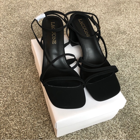 NWT LACUONE BLACK 3” STRAPPY SANDALS HEELS SIZE 7 - Picture 3 of 8